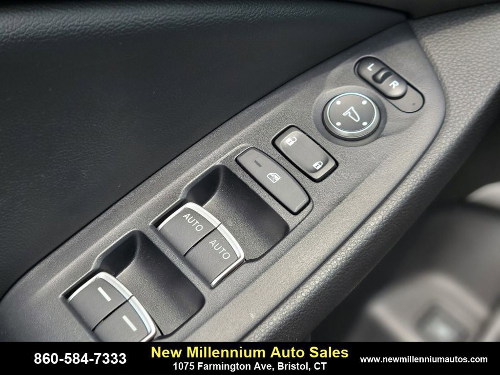 Used 2022 Honda Accord Sport image 17