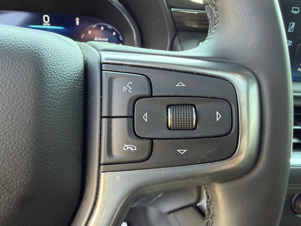 Used 2024 Chevrolet Tahoe Z71 w/ Z71 Off-Road Package AWD/4WD image 24