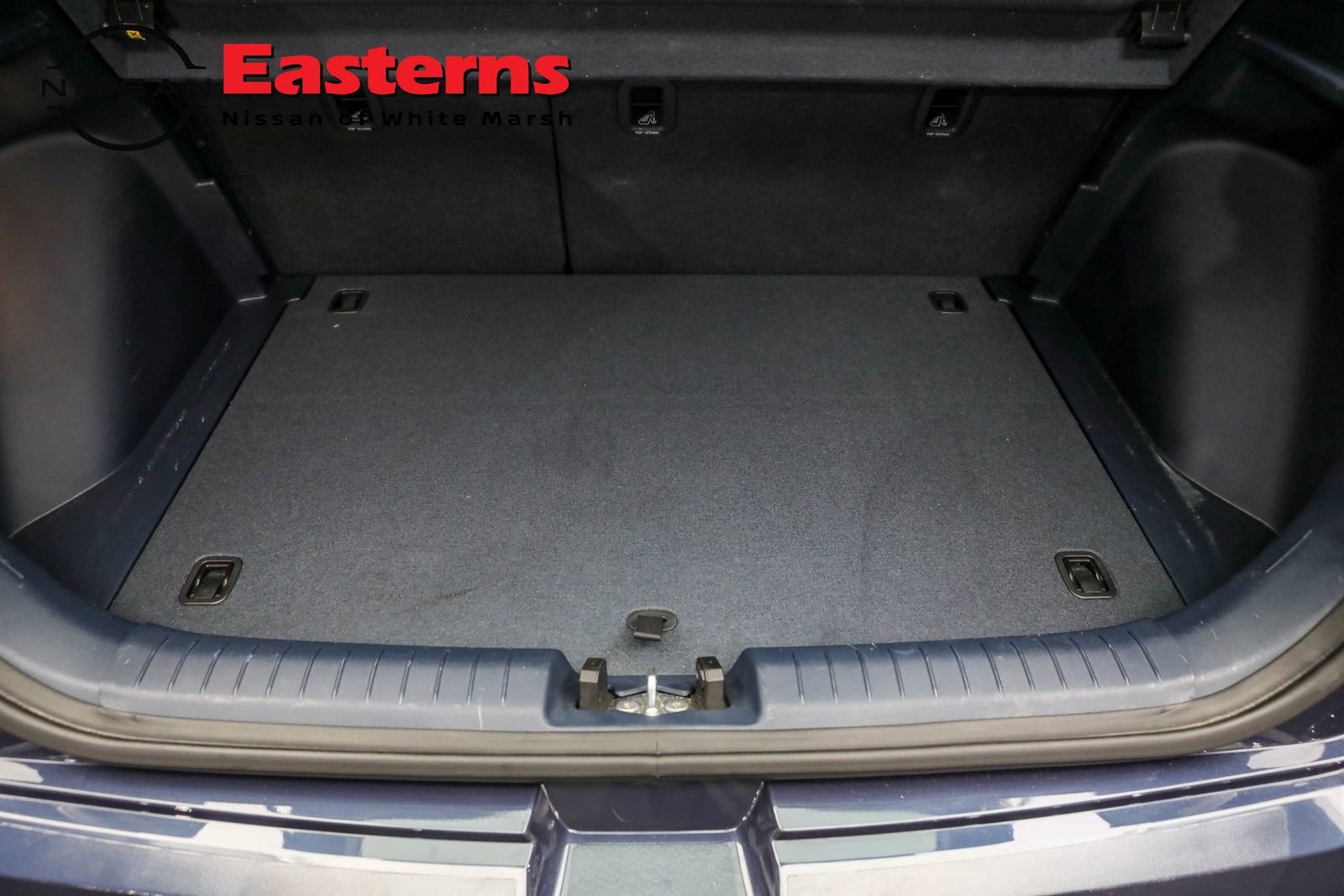 Used 2023 Hyundai Venue Limited image 10