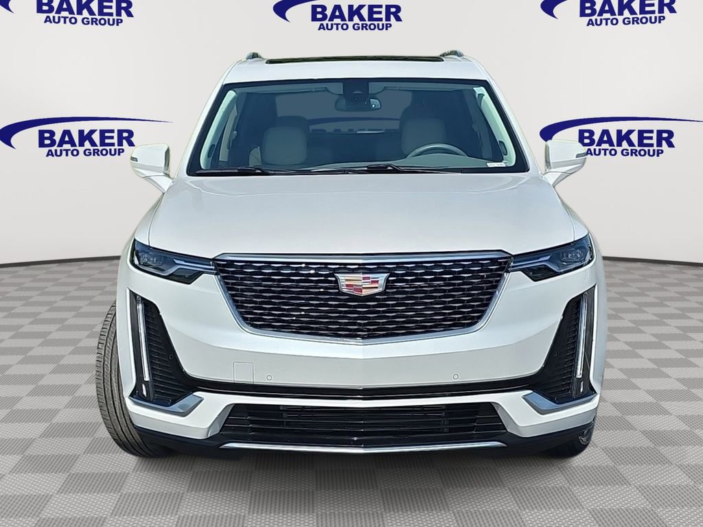 Used 2025 Cadillac XT6 Premium Luxury w/ LPO, Floor Liner Package AWD/4WD image 8