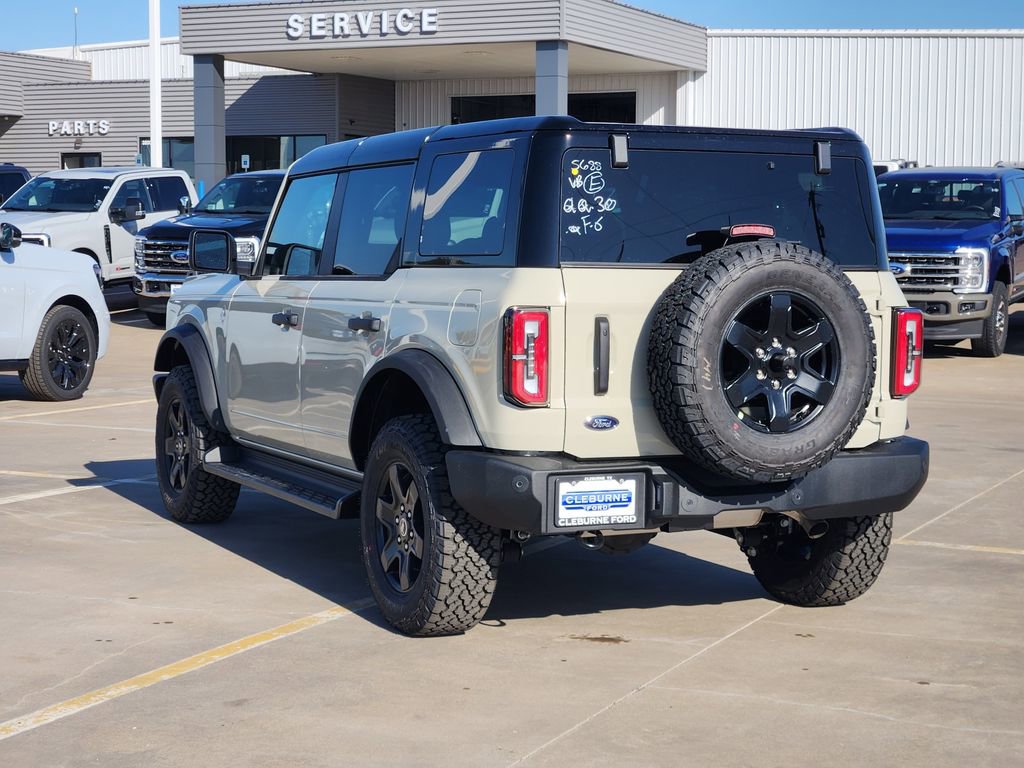 New 2025 Ford Bronco Outer Banks image 4