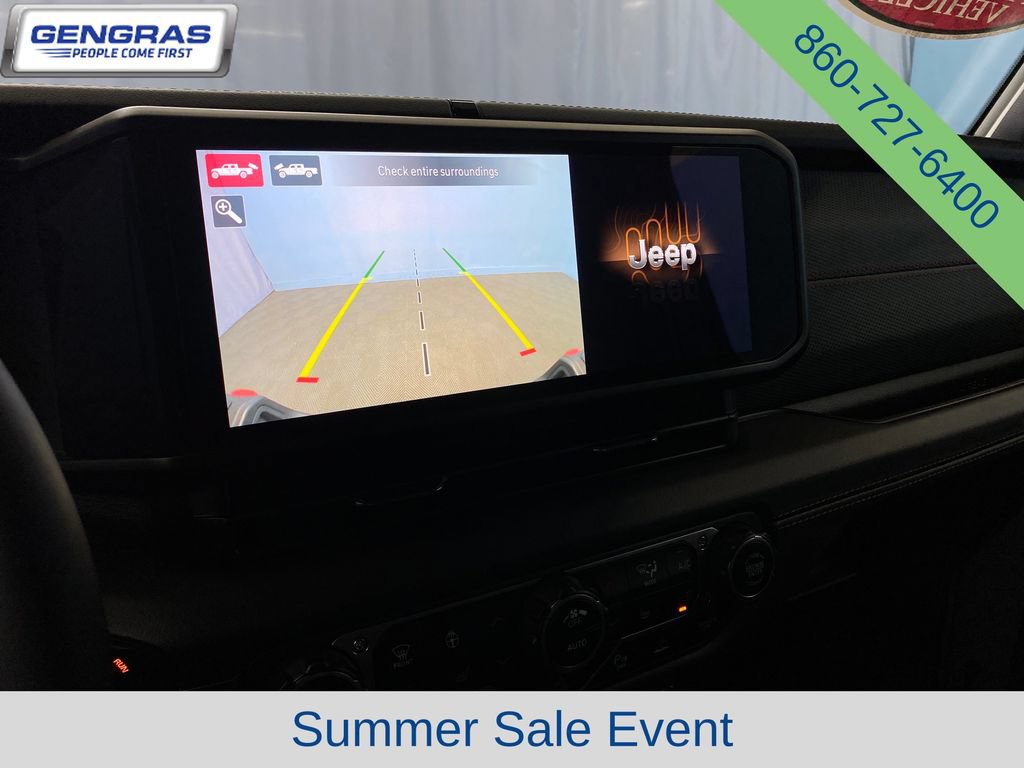 Used 2024 Jeep Gladiator Rubicon AWD/4WD image 20