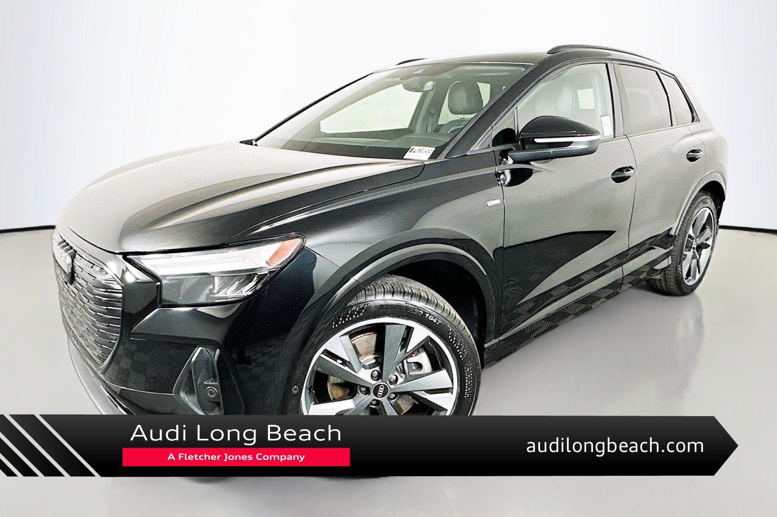 Used 2023 Audi Q4 e-tron Premium Plus w/ Premium Plus image 1