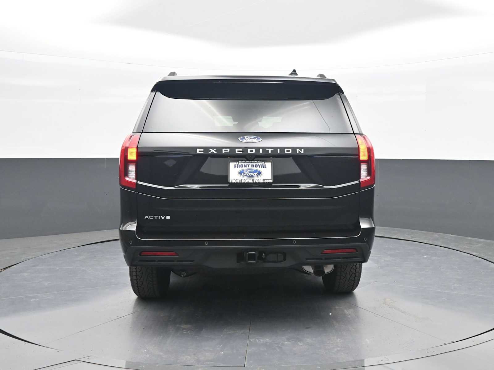 New 2026 Ford Expedition Active AWD/4WD image 6