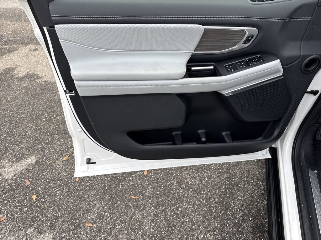 New 2026 Ford Expedition Platinum w/ Platinum Ultimate Package image 10