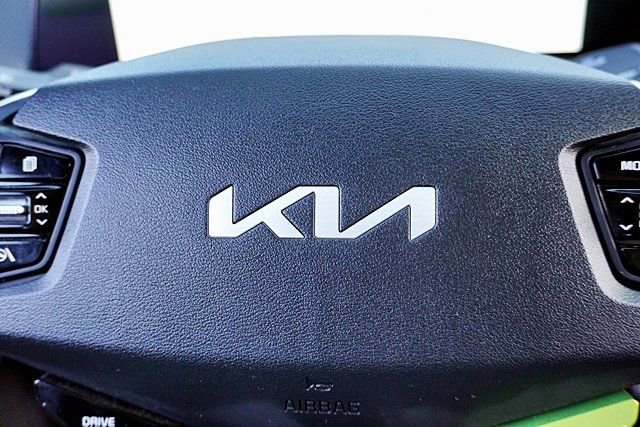 Used 2023 Kia EV6 GT AWD/4WD image 39