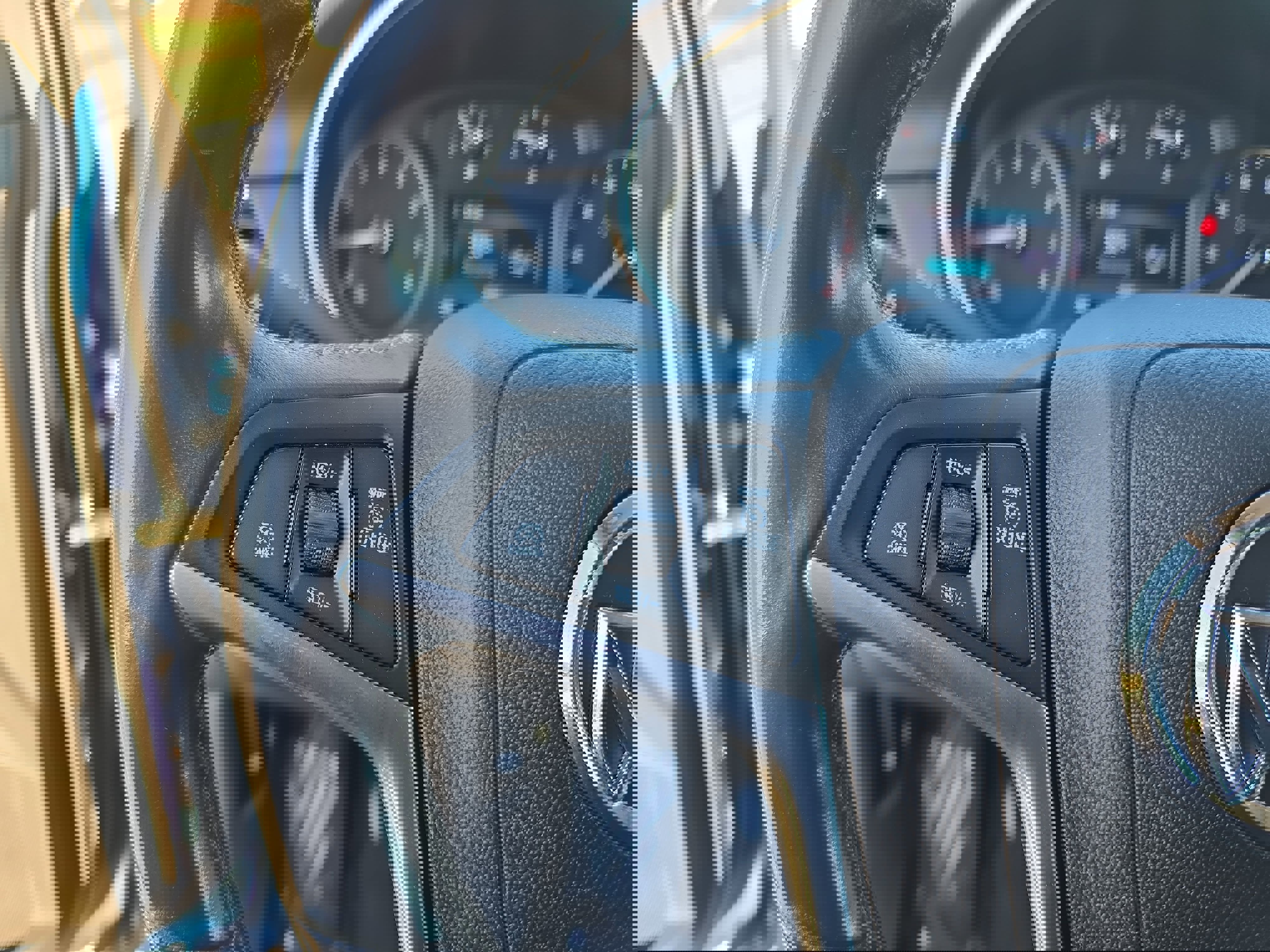 Used 2020 Buick Encore Preferred image 16