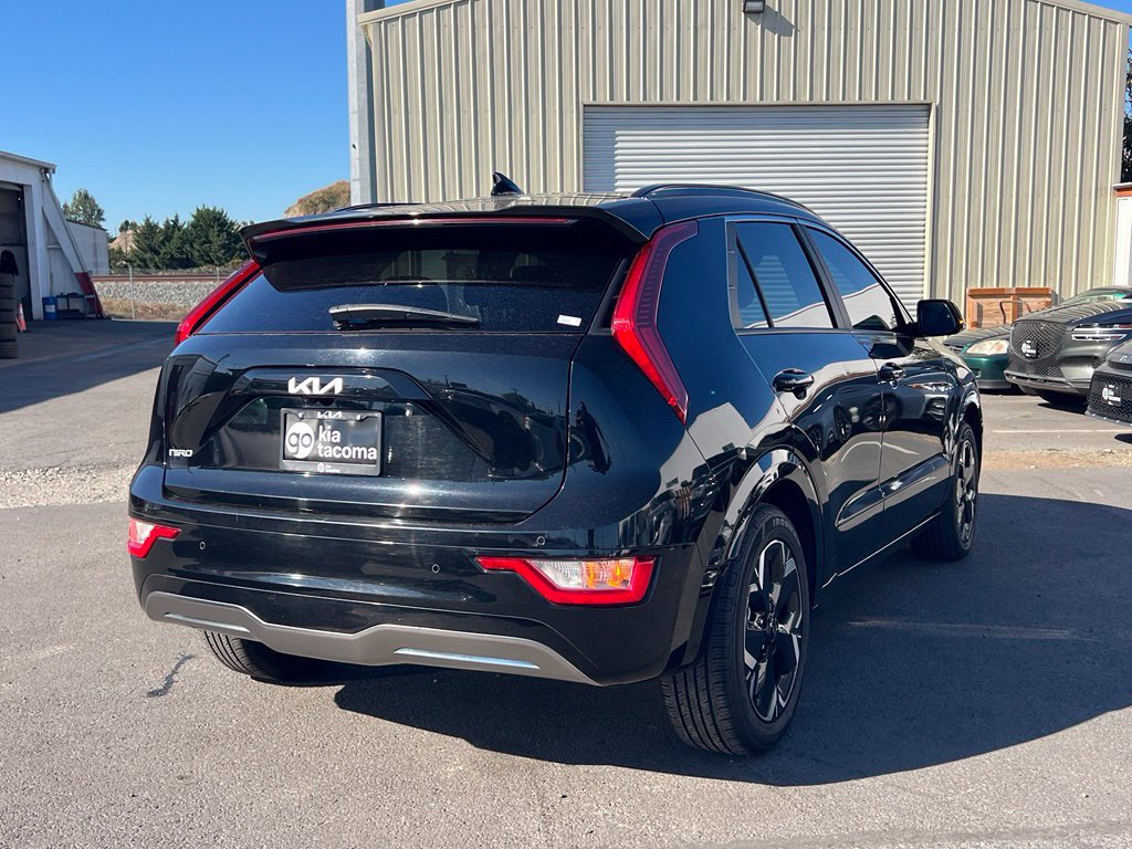 Certified 2023 Kia Niro Wind FWD image 7