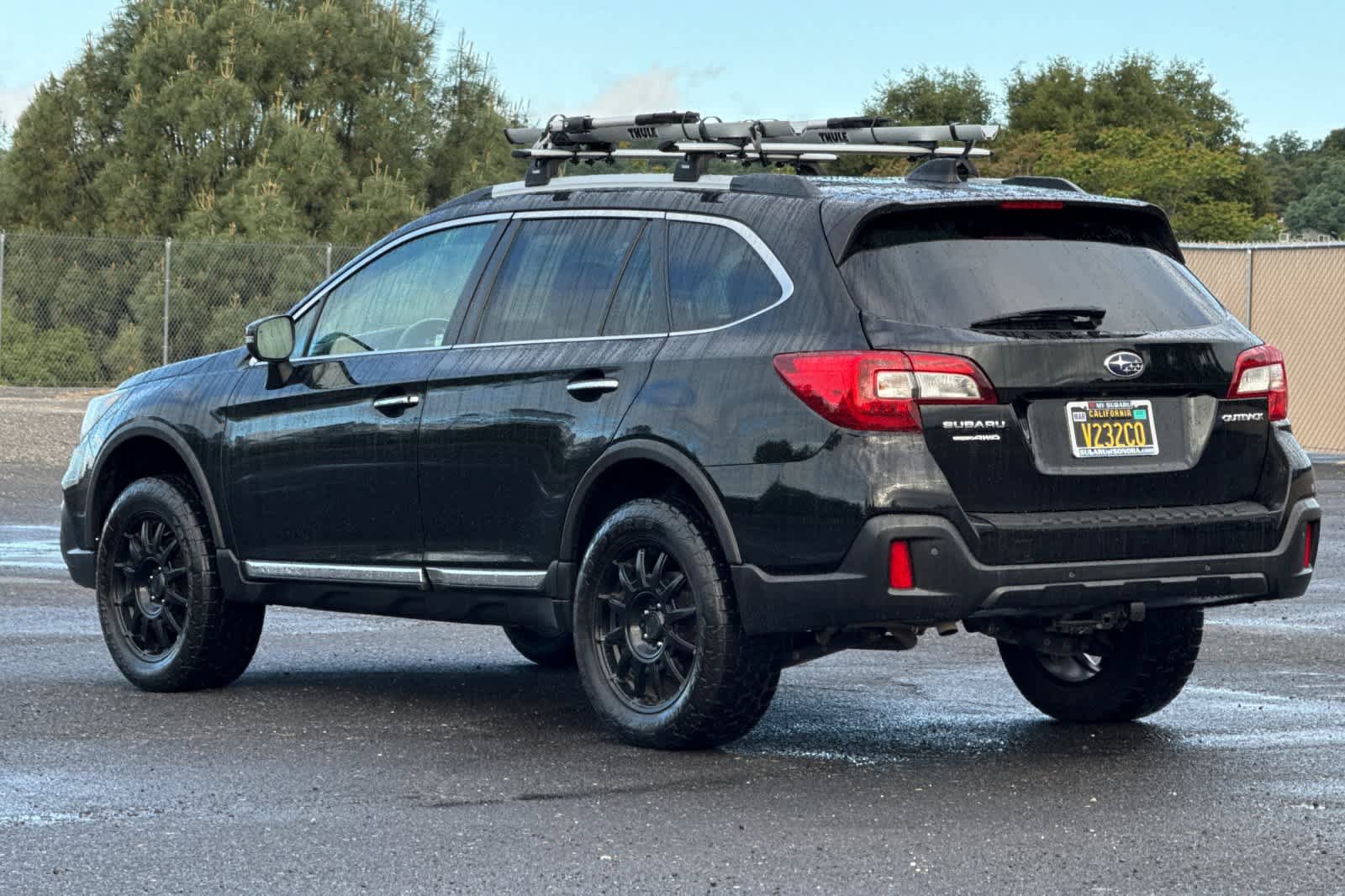Used 2018 Subaru Outback 2.5i Touring w/ Popular Package #3 AWD/4WD image 5