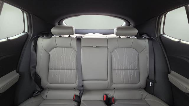 New 2026 Buick Envista Avenir image 15