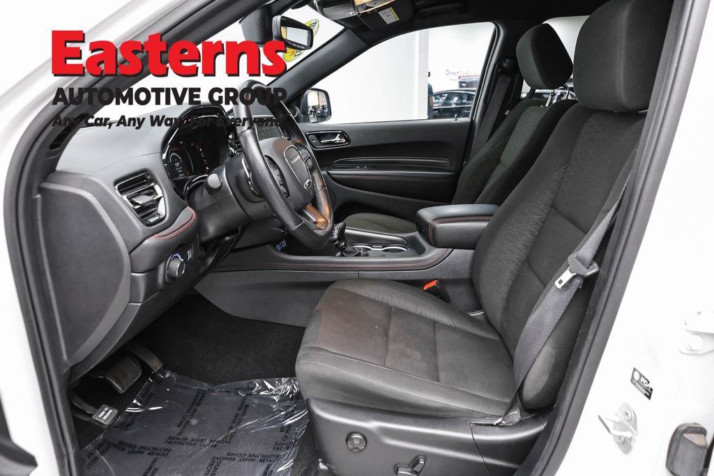 Used 2025 Dodge Durango GT RWD image 14