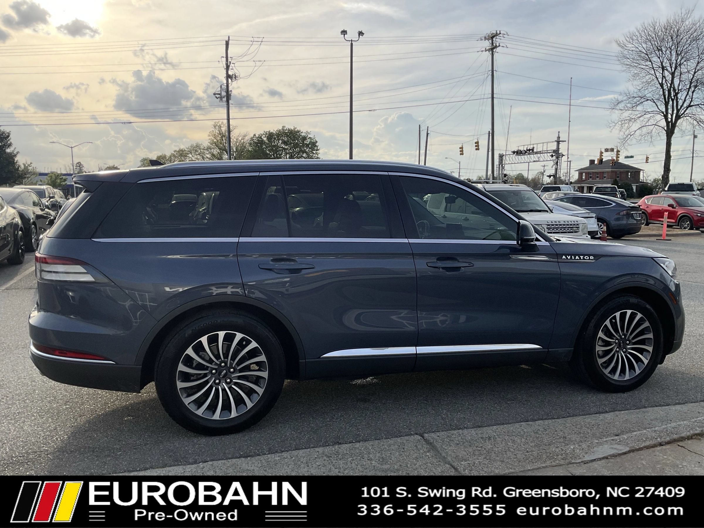 Used 2021 Lincoln Aviator Reserve w/ Elements Package Plus RWD image 33