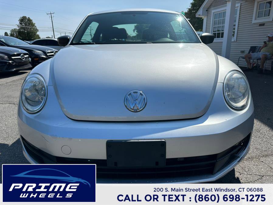 Used 2013 Volkswagen Beetle 2.5 FWD image 2