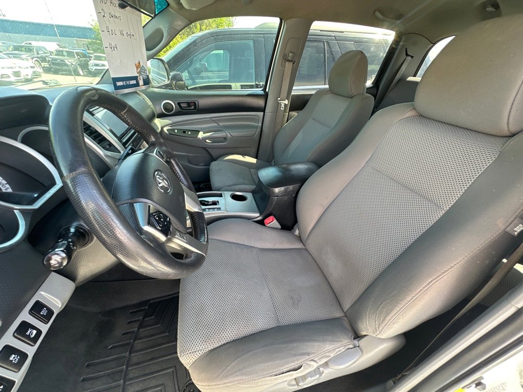 Used 2014 Toyota Tacoma 4x4 Double Cab w/ TRD Off-Road Package image 21