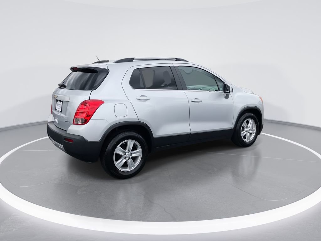 Used 2016 Chevrolet Trax LT w/ LT Convenience Package FWD image 8