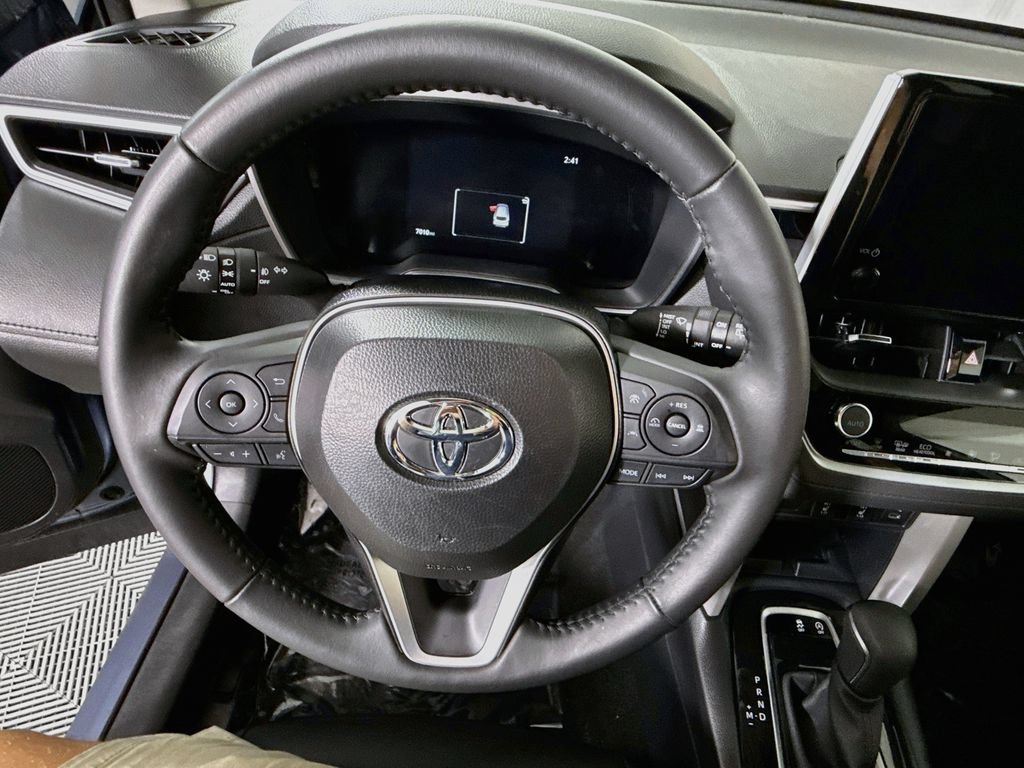 Certified 2025 Toyota Corolla Cross XLE w/ Convenience Package AWD/4WD image 21