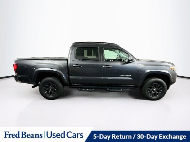 Certified 2023 Toyota Tacoma SR5 AWD/4WD image 11