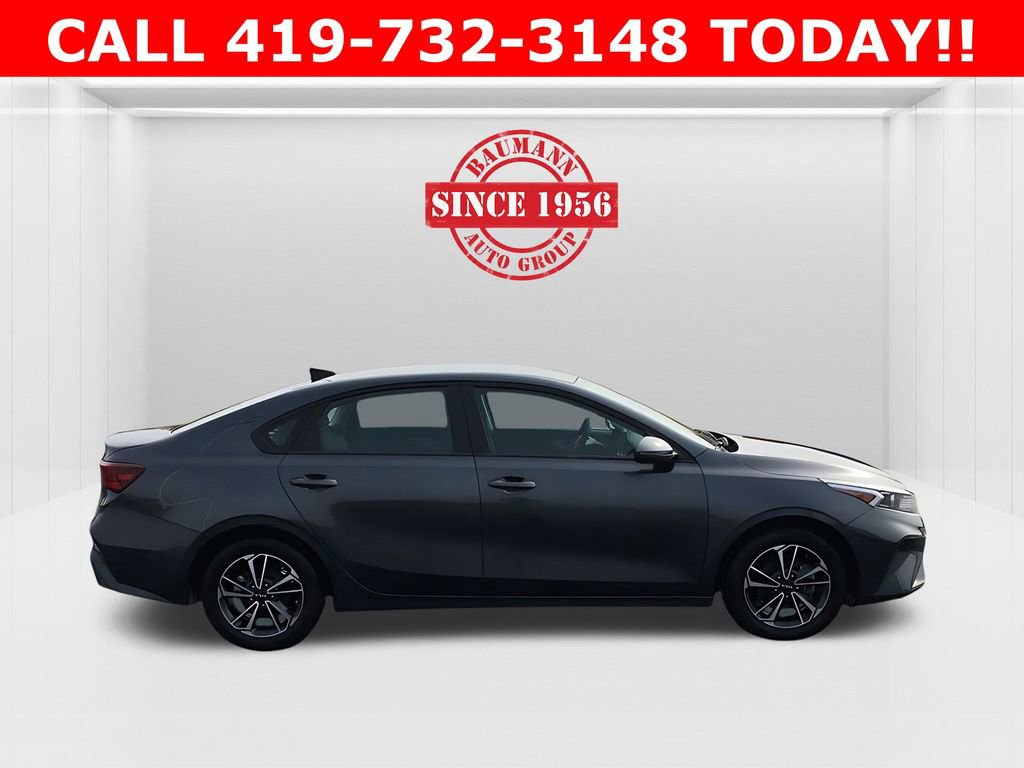 Used 2022 Kia Forte LXS w/ LXS Technology Package image 7
