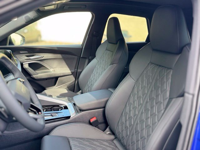 New 2026 Audi SQ5 Premium Plus AWD/4WD image 15