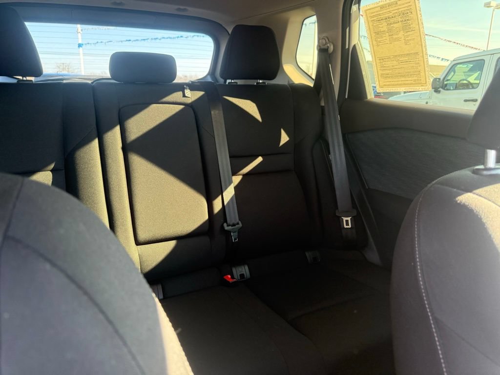 Used 2023 Nissan Rogue S AWD/4WD image 50