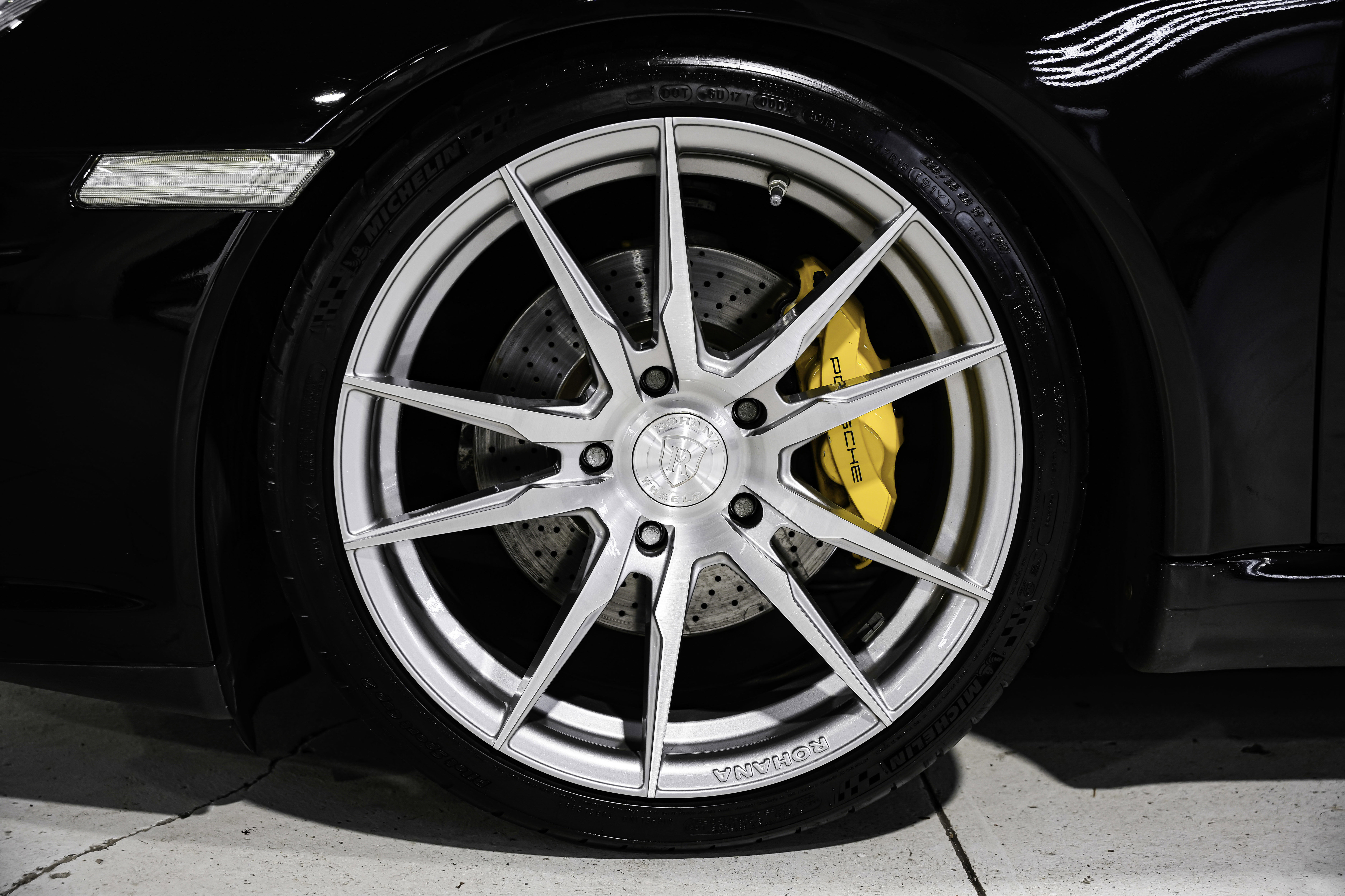 Used 2009 Porsche 911 Carrera image 43