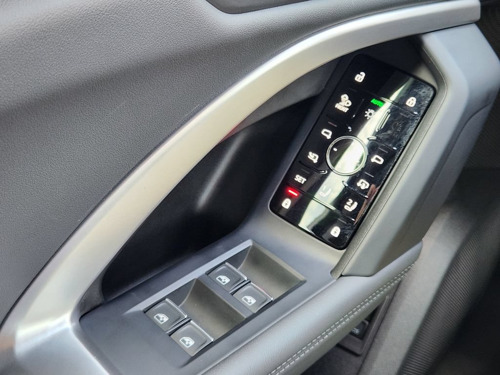 Certified 2025 Audi Q5 Premium Plus w/ Premium Plus AWD/4WD image 27