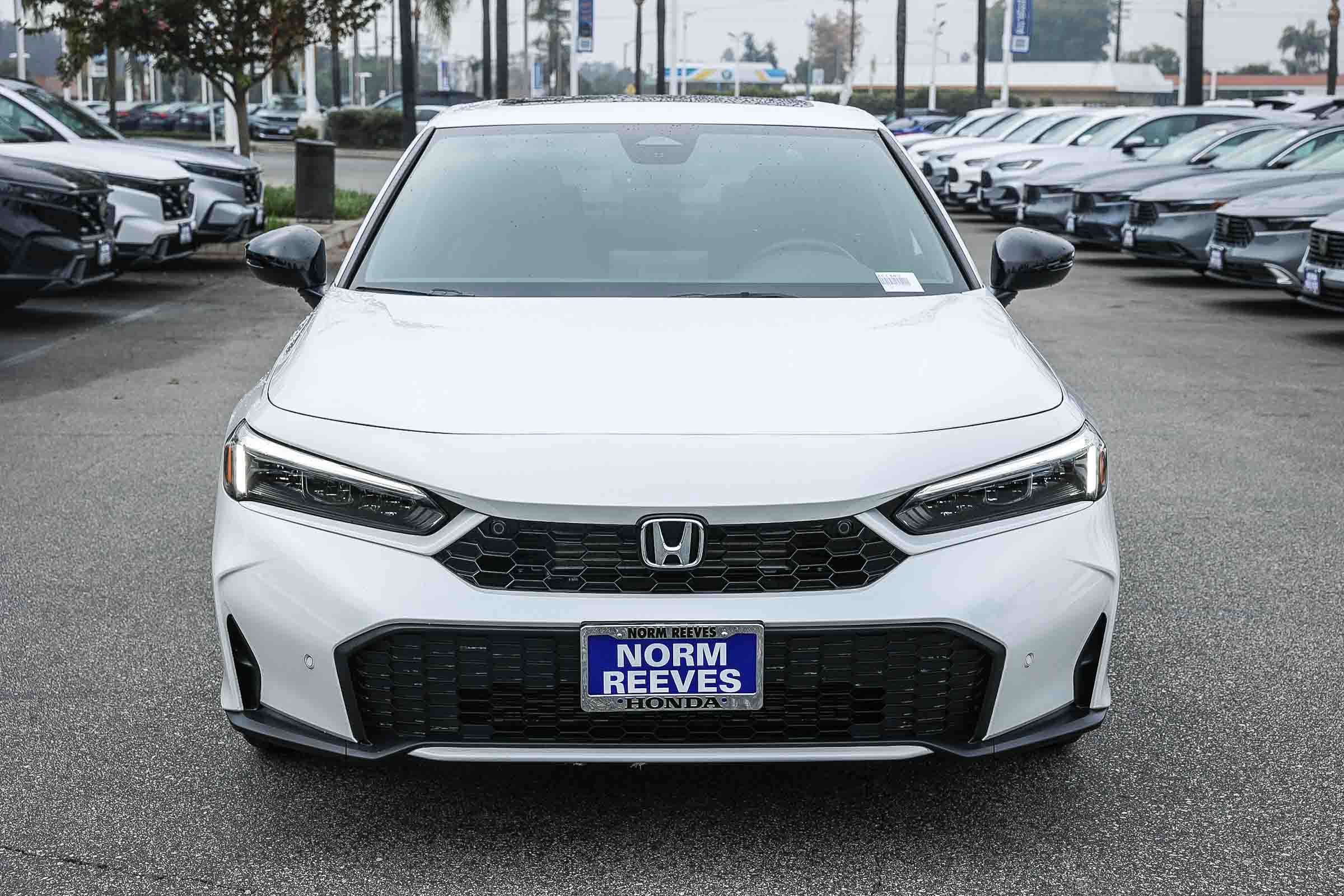 Used 2025 Honda Civic Sport Touring image 2