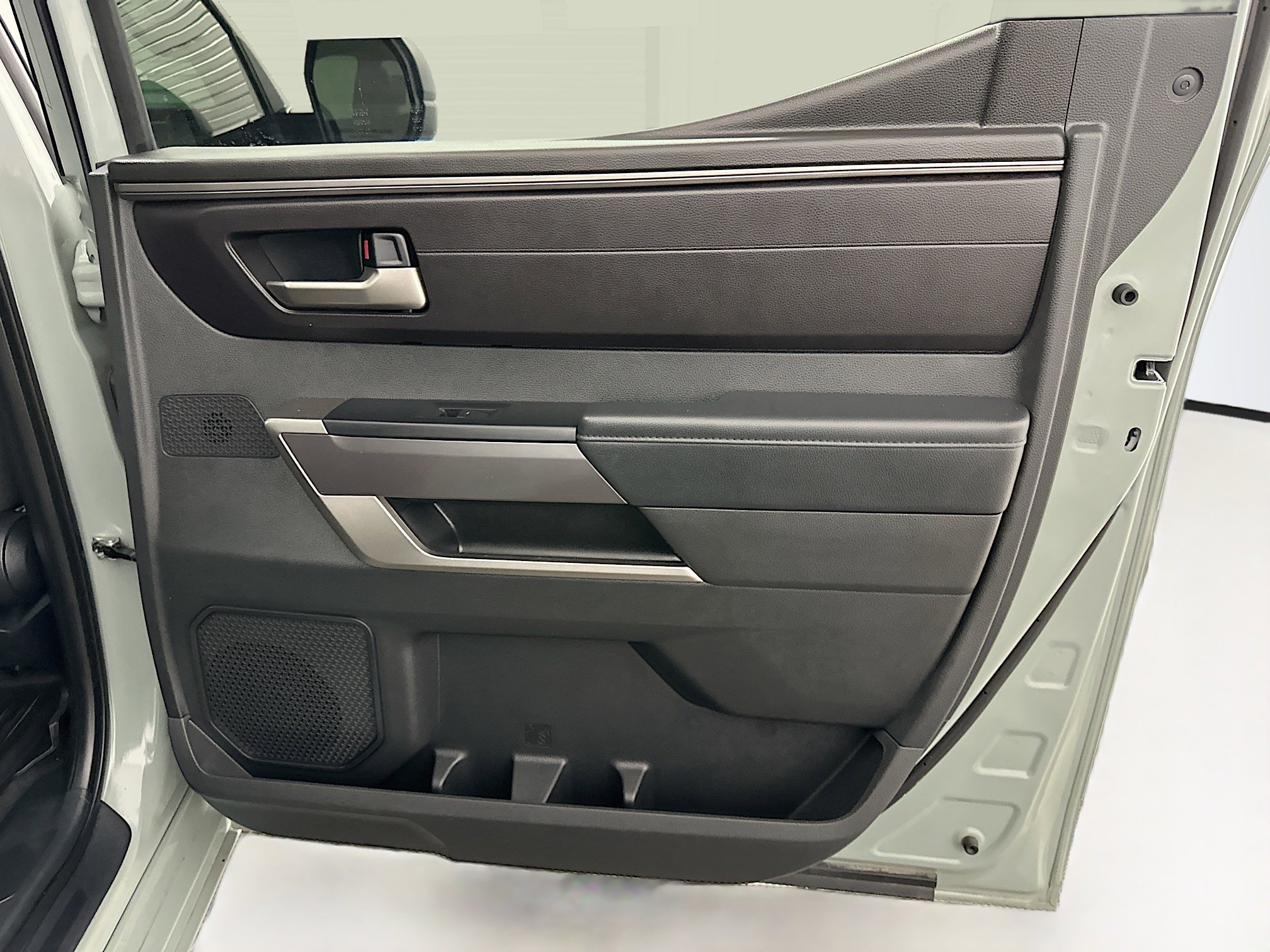 Used 2025 Toyota Tundra SR5 w/ TRD Off-Road Package image 31