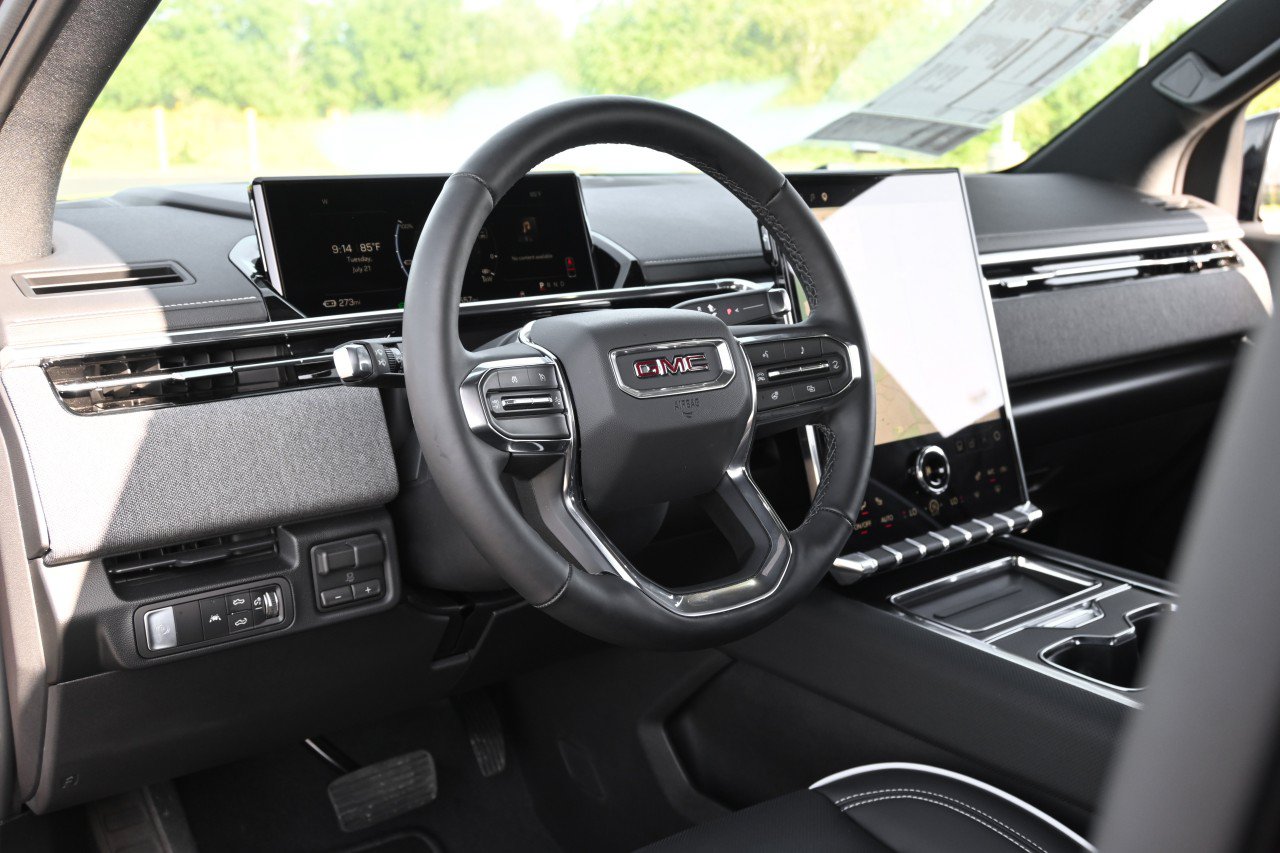 New 2026 GMC Sierra EV Elevation AWD/4WD image 33