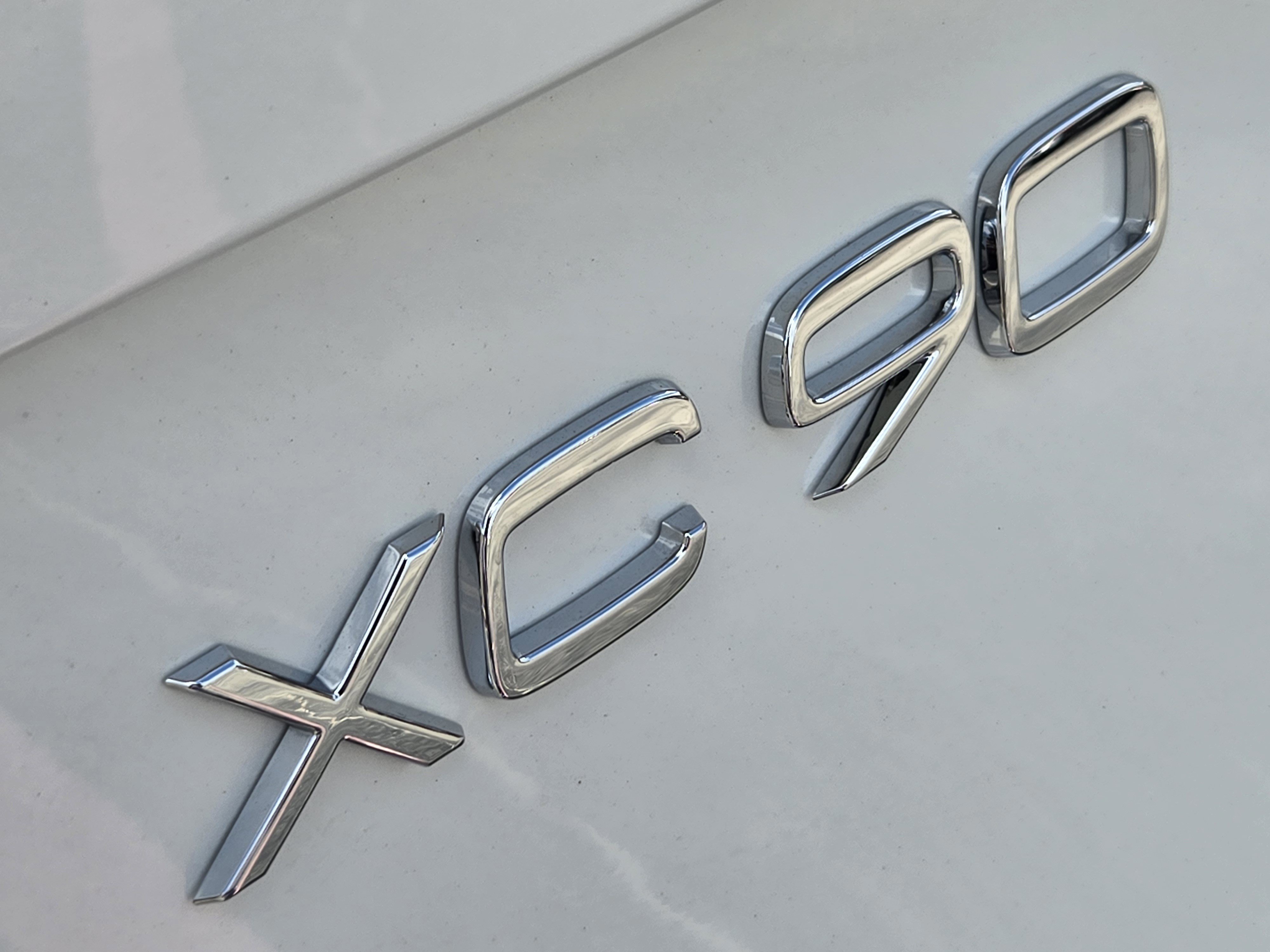 New 2026 Volvo XC90 B6 Ultra w/ Protection Package image 31