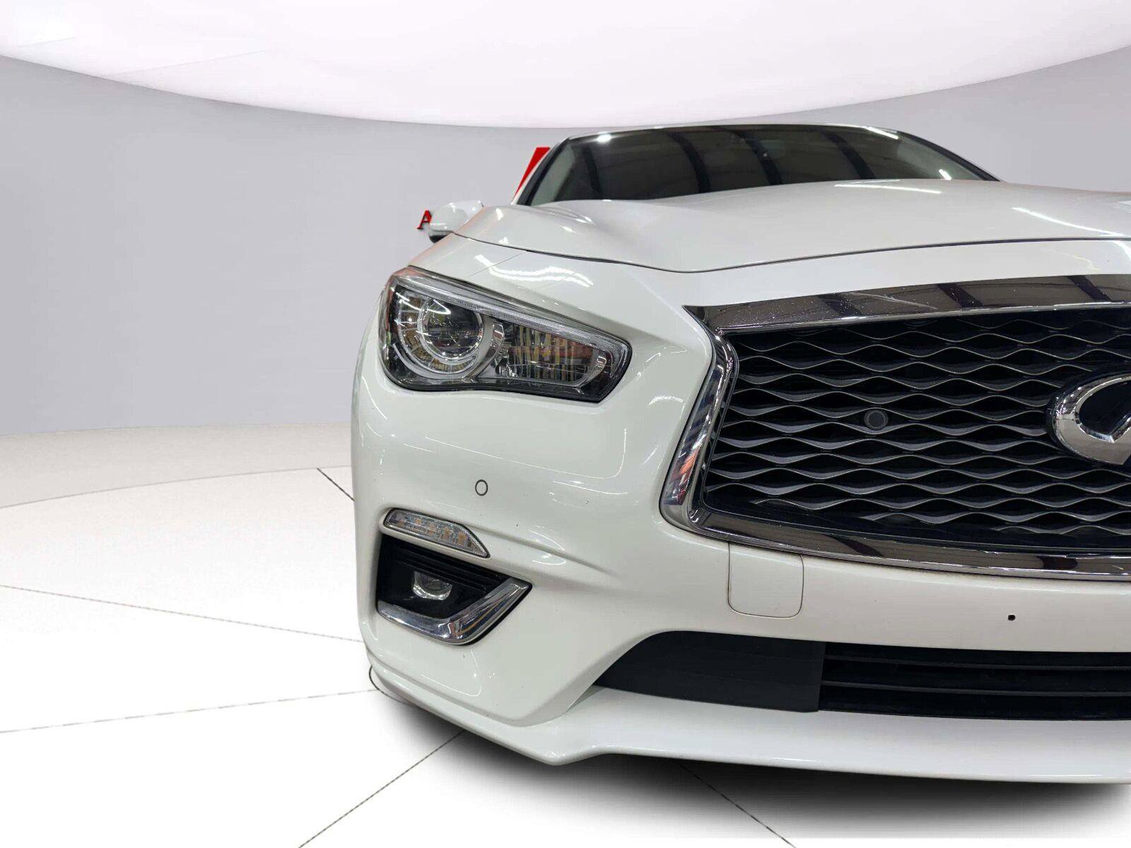 Used 2022 INFINITI Q50 Luxe w/ Cargo Package AWD/4WD image 12