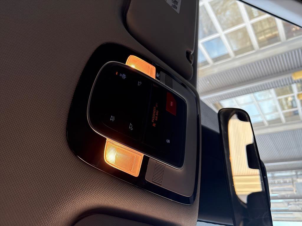 Used 2023 Hyundai Santa Fe SEL image 31