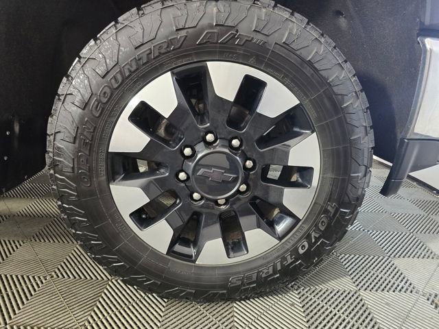 Used 2020 Chevrolet Silverado 2500 LT w/ All Star Edition image 21