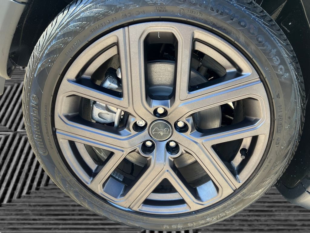 New 2026 Jeep Compass Latitude image 14