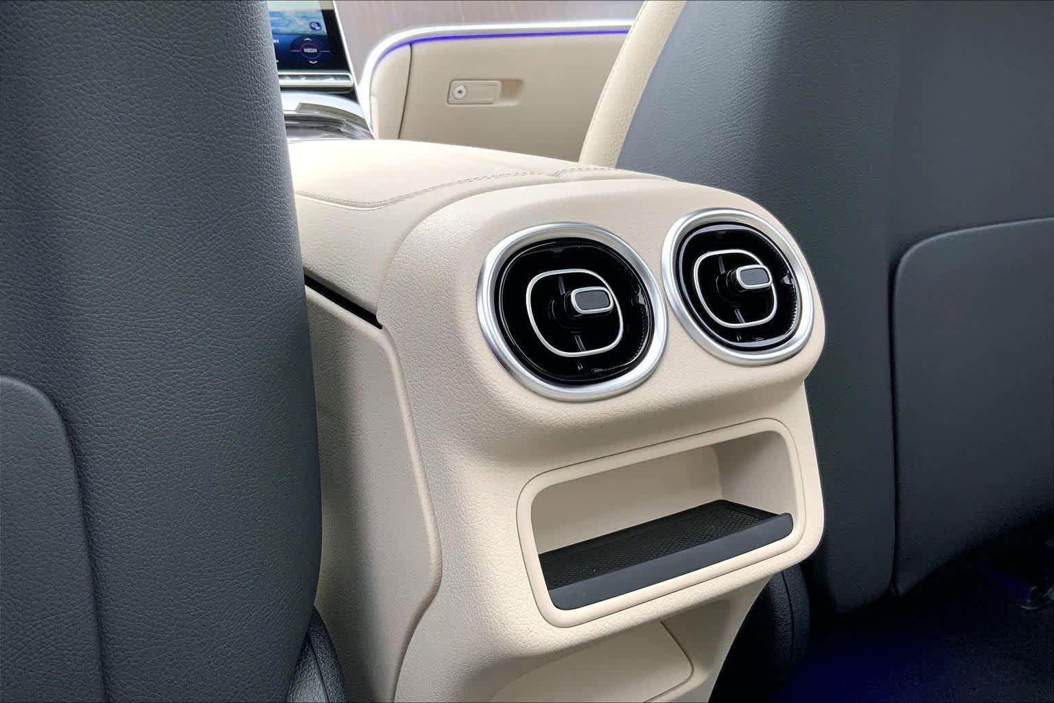 New 2026 Mercedes-Benz GLC 300 4MATIC image 22