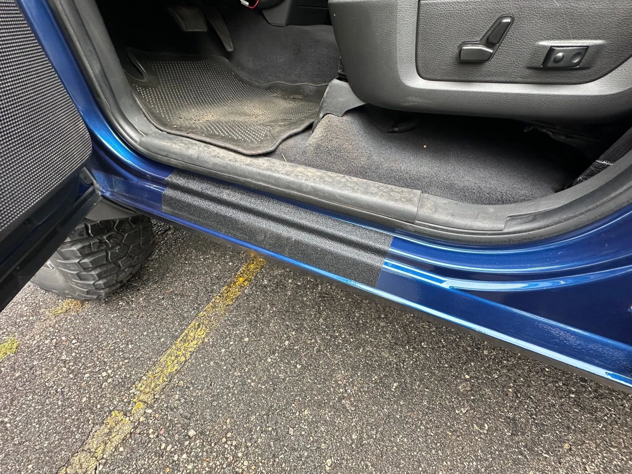 Used 2010 Dodge Ram 1500 Truck SLT w/ Luxury Group image 25