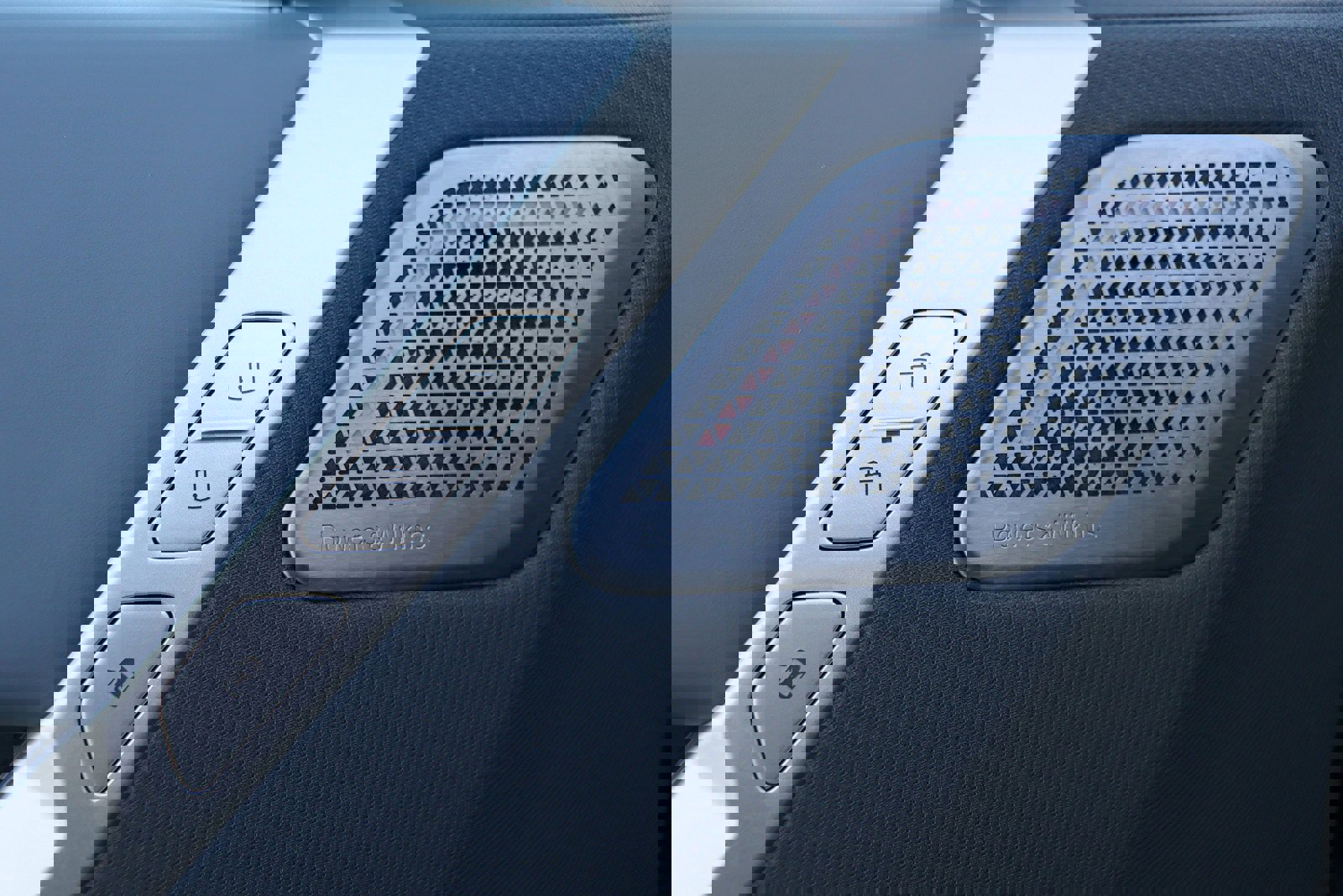 Used 2023 BMW iX M60 w/ Executive Package image 26