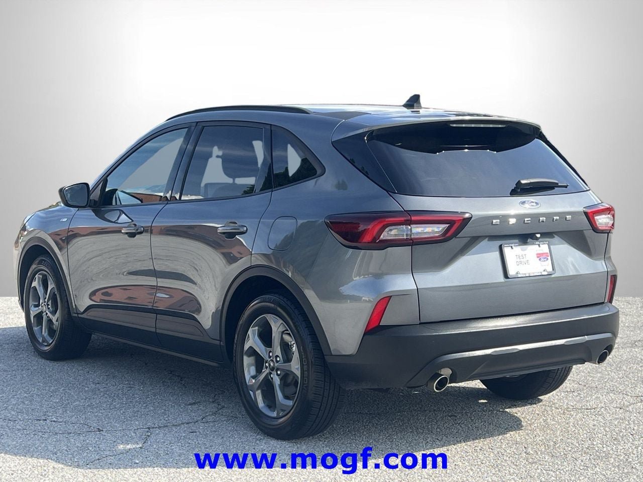 Certified 2025 Ford Escape ST-Line FWD image 2