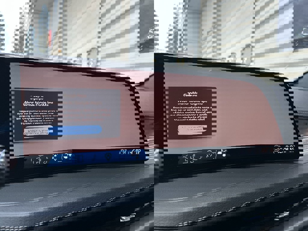 Used 2024 Cadillac XT4 Premium Luxury image 21