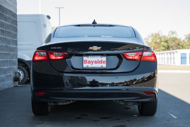 Used 2025 Chevrolet Malibu LT FWD image 7