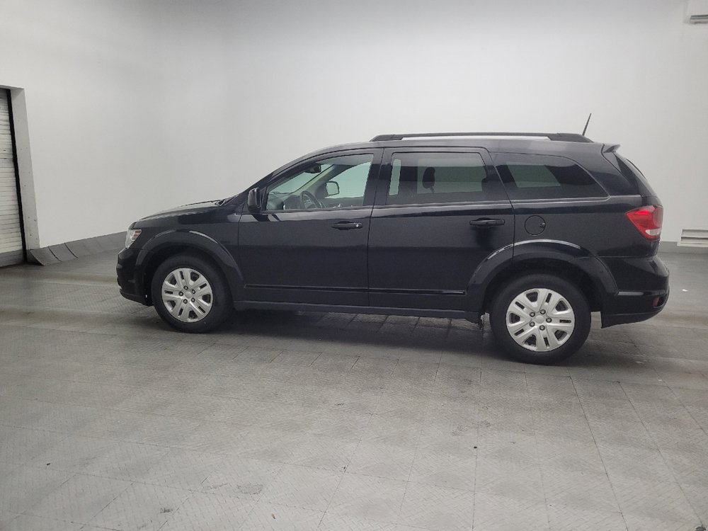 Used 2019 Dodge Journey SE FWD image 3