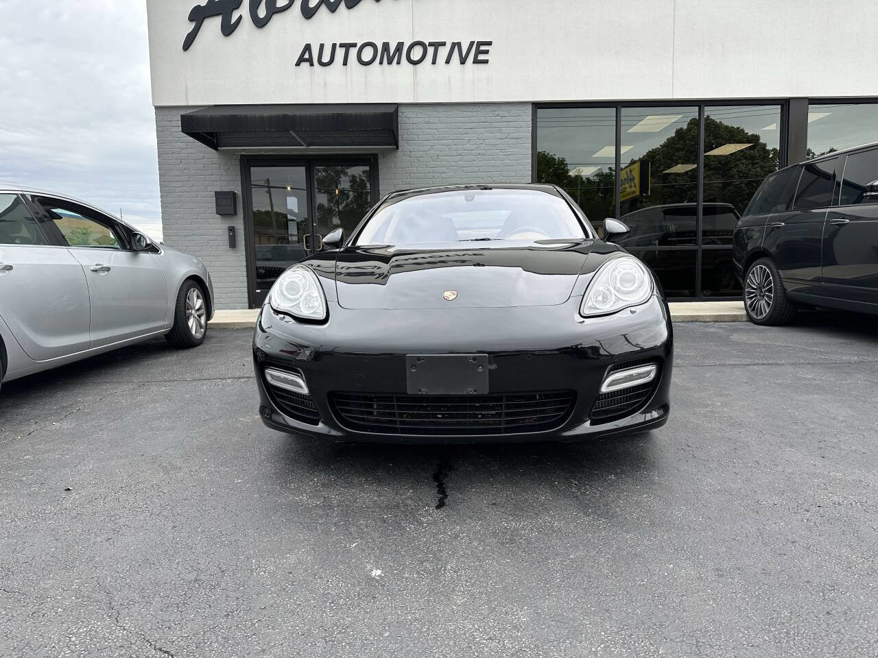 Used 2010 Porsche Panamera Turbo AWD/4WD image 3