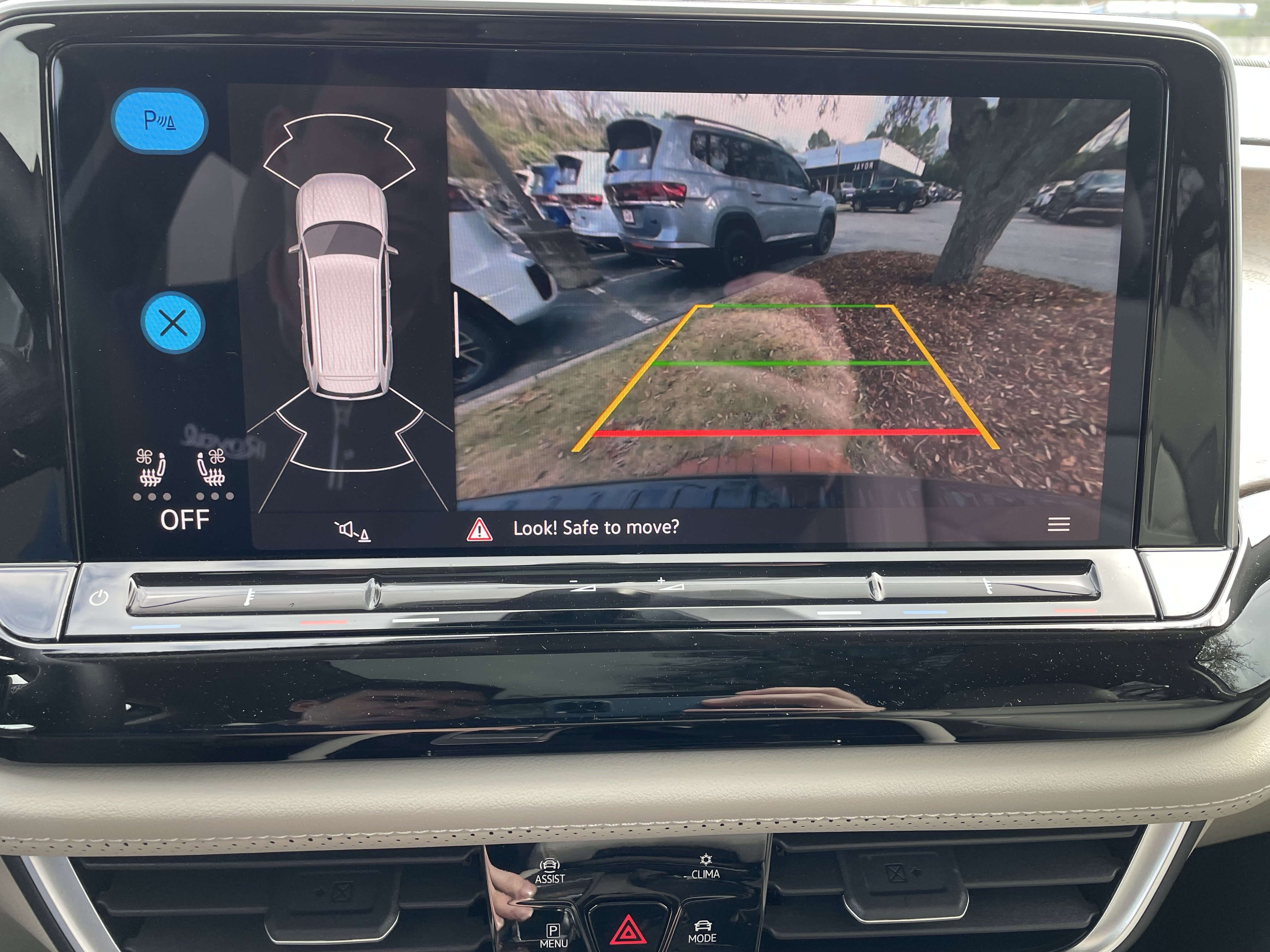 New 2026 Volkswagen Atlas SE image 21