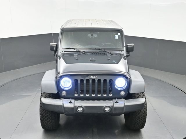 Used 2016 Jeep Wrangler Unlimited Rubicon w/ Connectivity Group image 27
