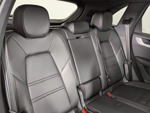 New 2026 Porsche Cayenne image 23