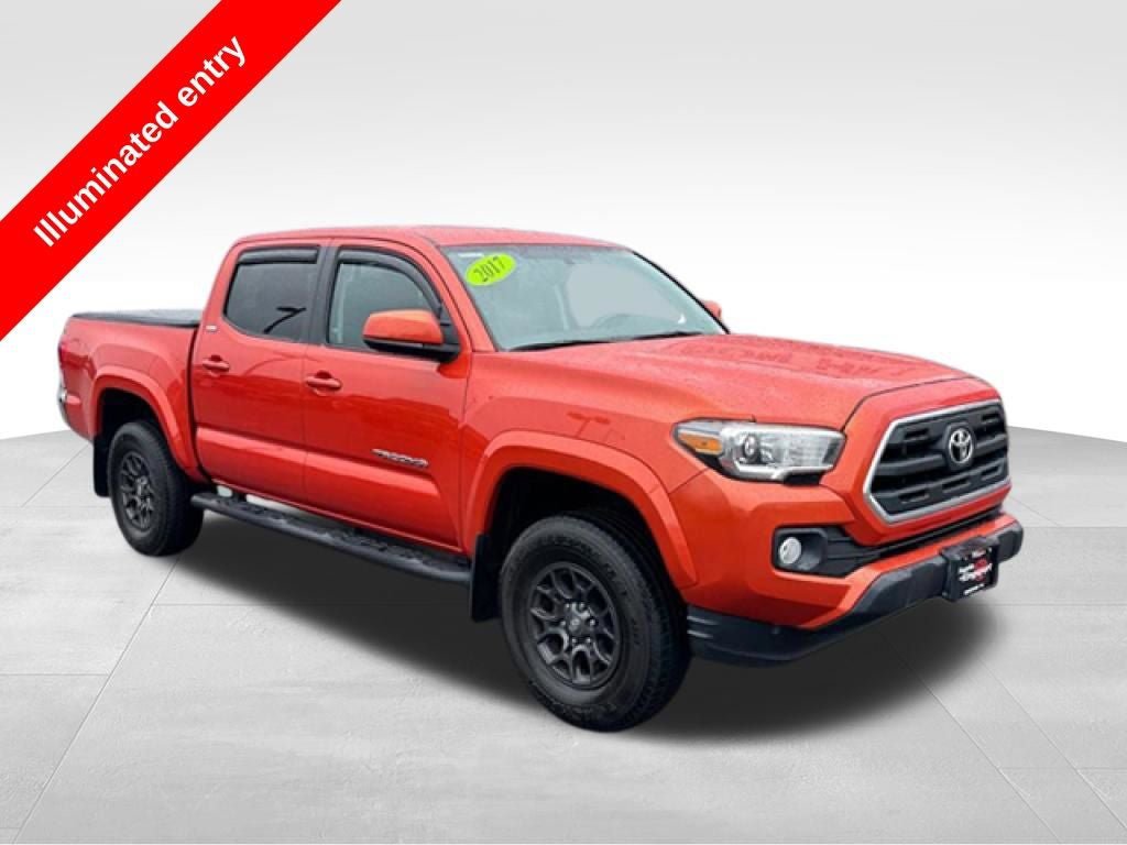 Used 2017 Toyota Tacoma SR5 w/ Tow Package AWD/4WD image 10
