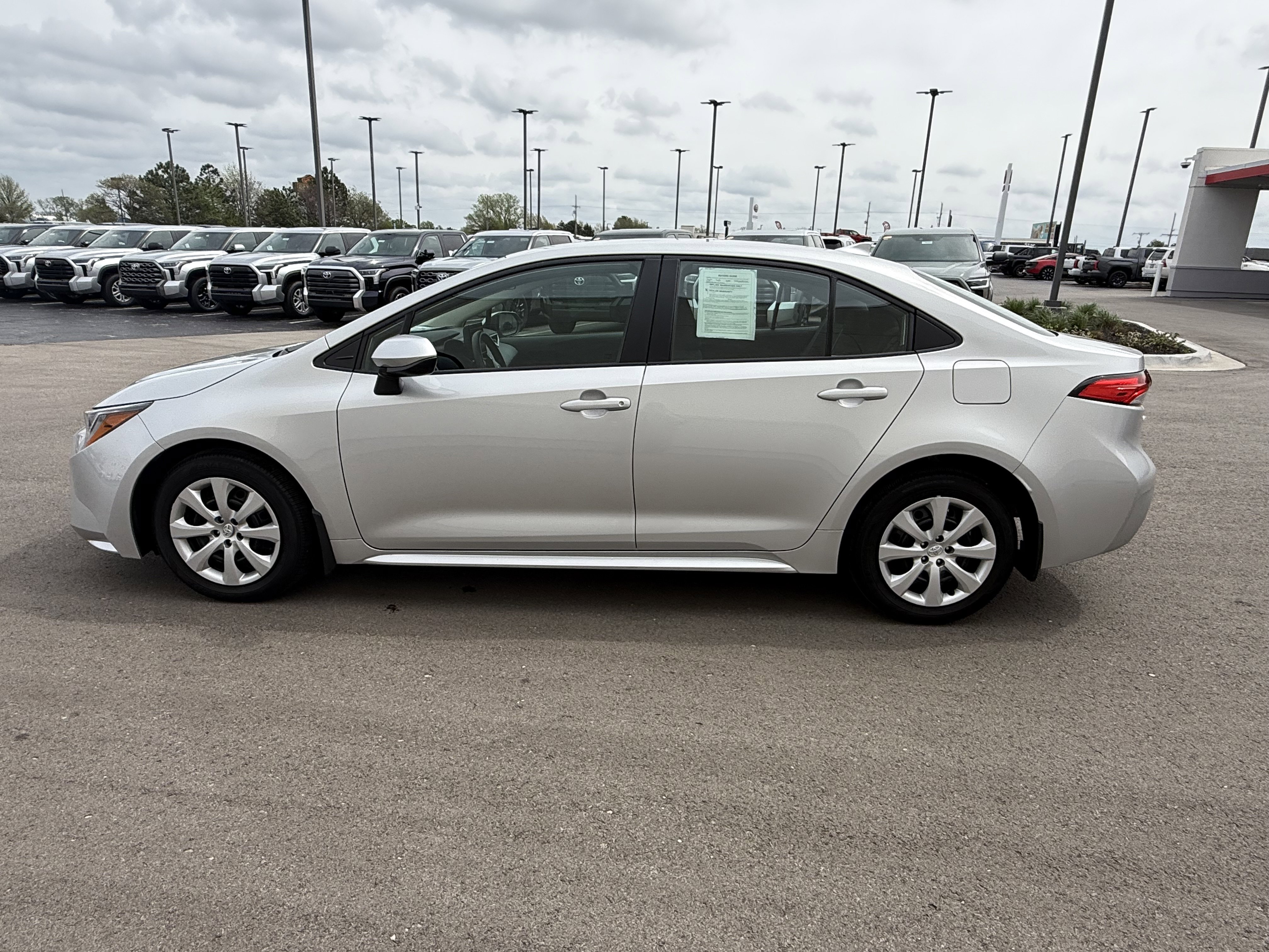 Certified 2025 Toyota Corolla LE FWD image 19