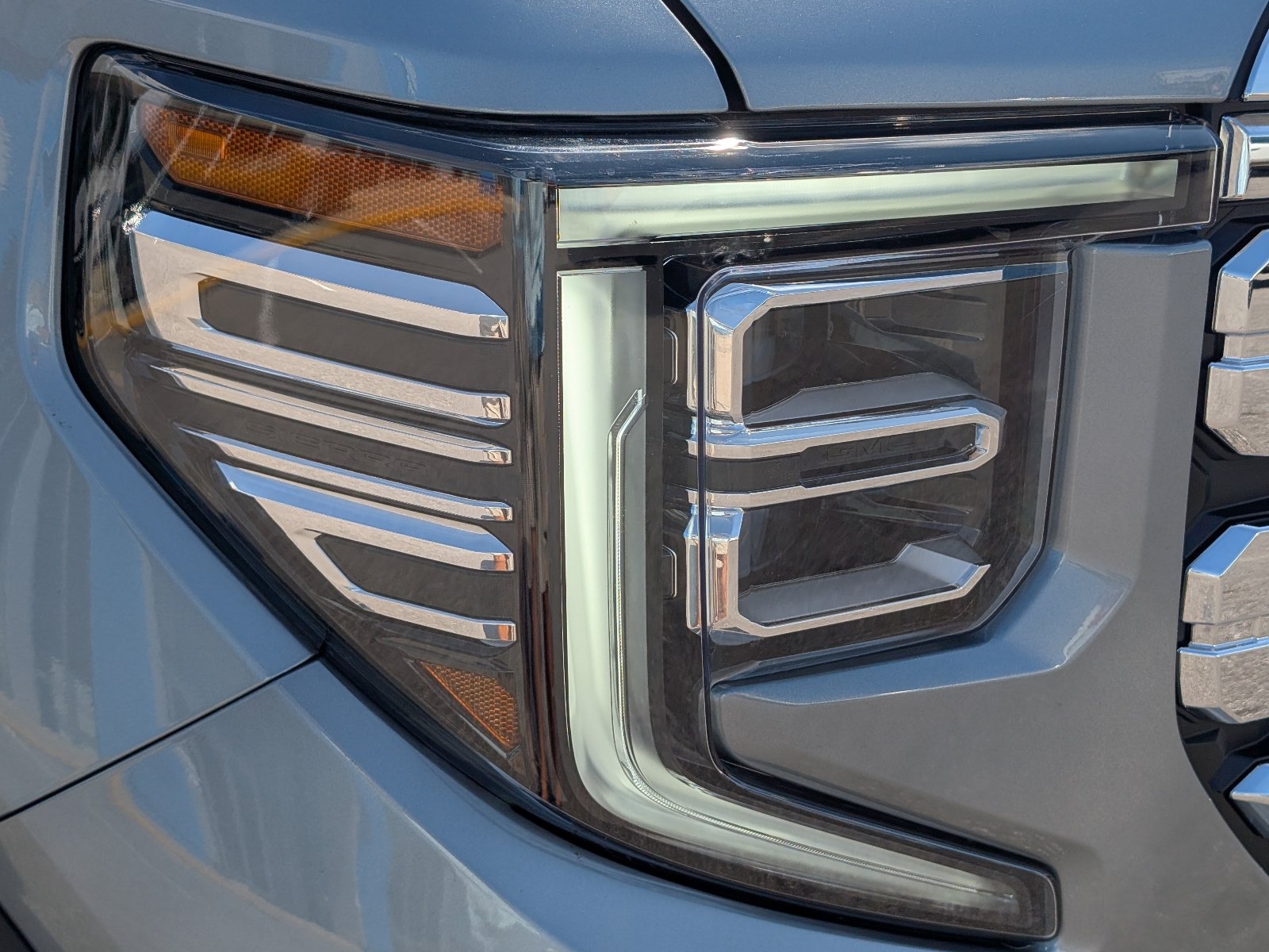 Used 2026 GMC Sierra 1500 Denali AWD/4WD image 5