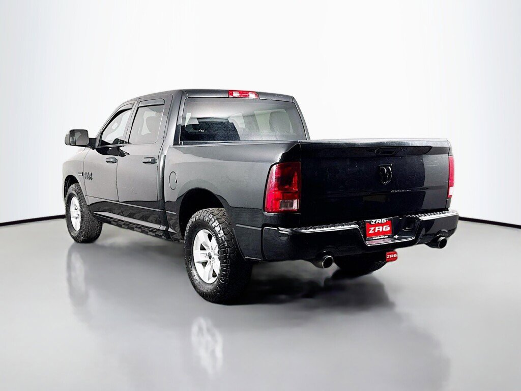 Used 2016 RAM 1500 ST w/ Popular Equipment Group image 3