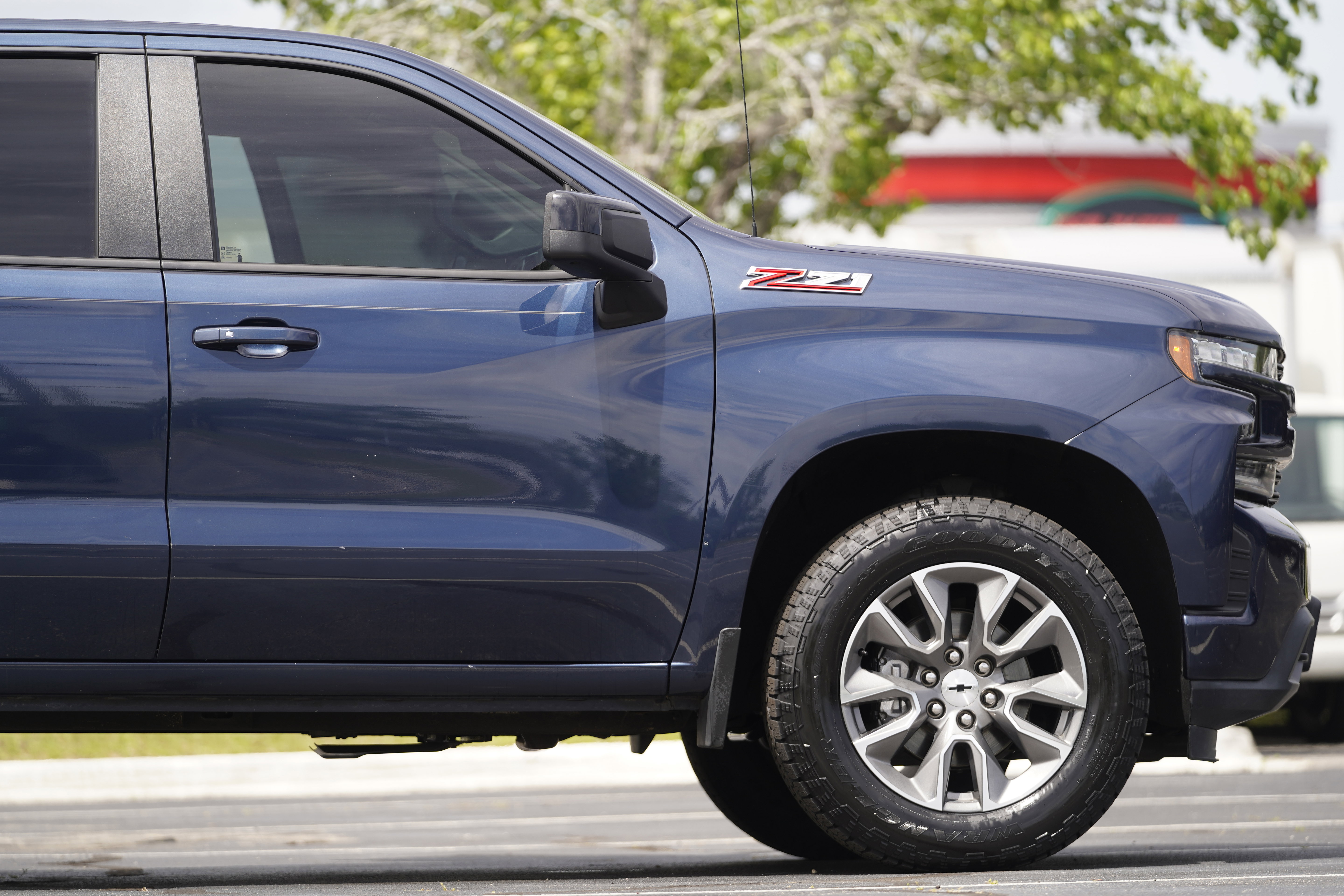 Used 2021 Chevrolet Silverado 1500 RST AWD/4WD image 6